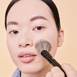 Mineral - Compact Foundation